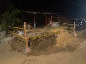 Solucionan daño en red principal de agua en barrio Las Colinas tras dos meses de afectación