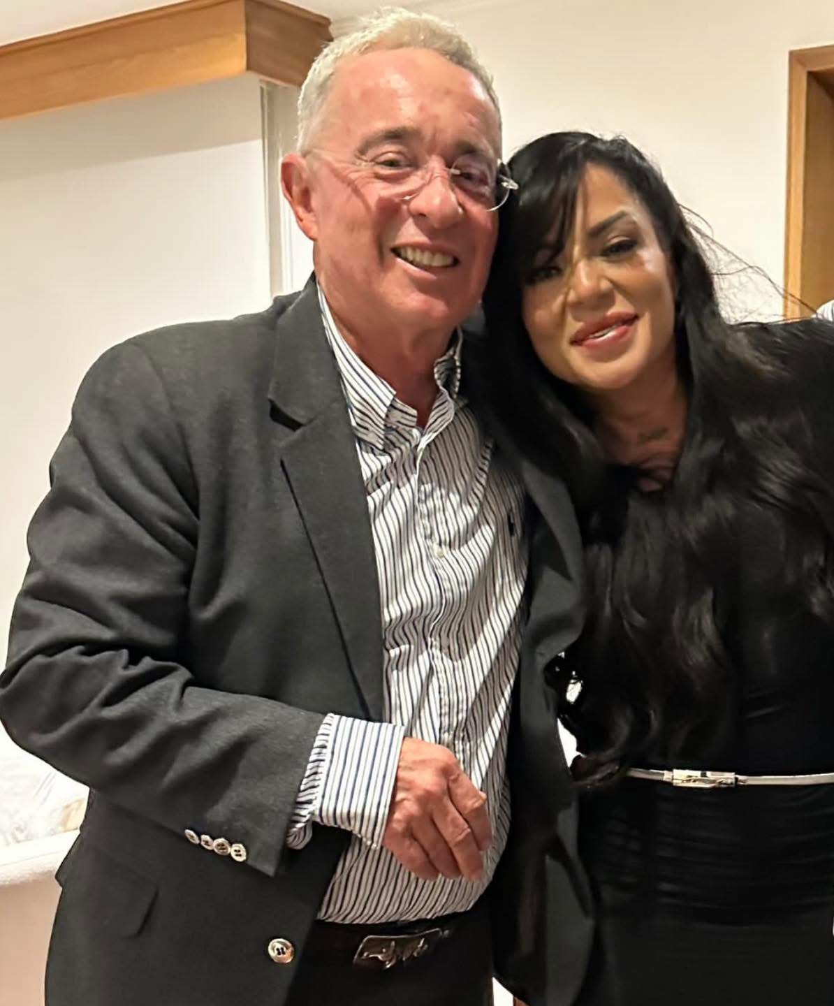 Foto de Marbelle con Álvaro Uribe desata nueva polémica en redes sociales