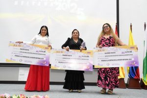 Tania Retamart, reconocida como Mujer Neivana del Año por su liderazgo social