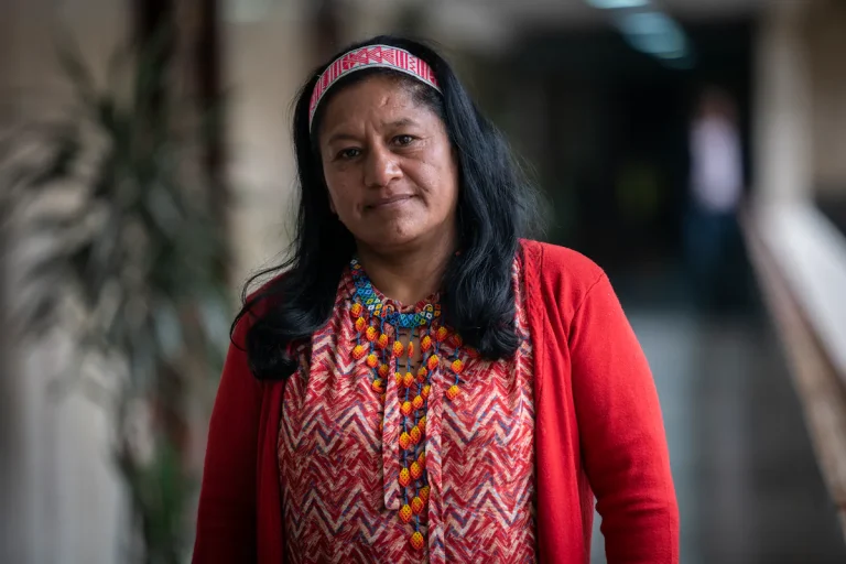 Cepeda apuesta por una lideresa indígena: Aída Quilcué entra a la carrera por la Vicepresidencia.